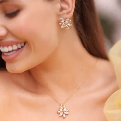 Caroline Svedbom Melia Earcuff/Crystal/Golden Shadow Flash Sale